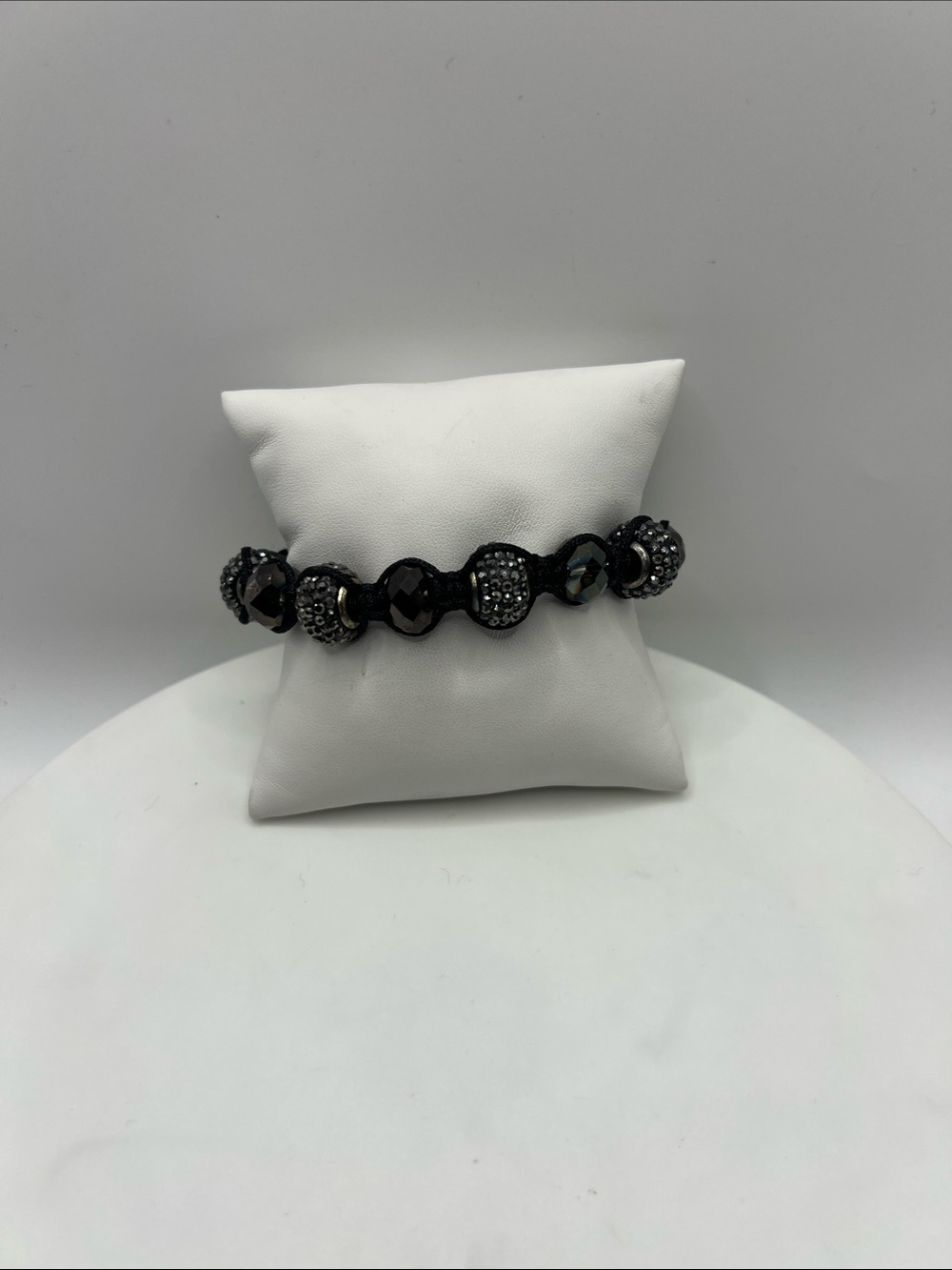 1318. Cara New York Black Beaded Bracelet with Black‎ Accents 5 1/2” Plus
